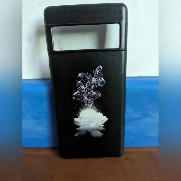 Google Pixel 6 Pro  Case-White Rose (New) - Picture 7 of 7
